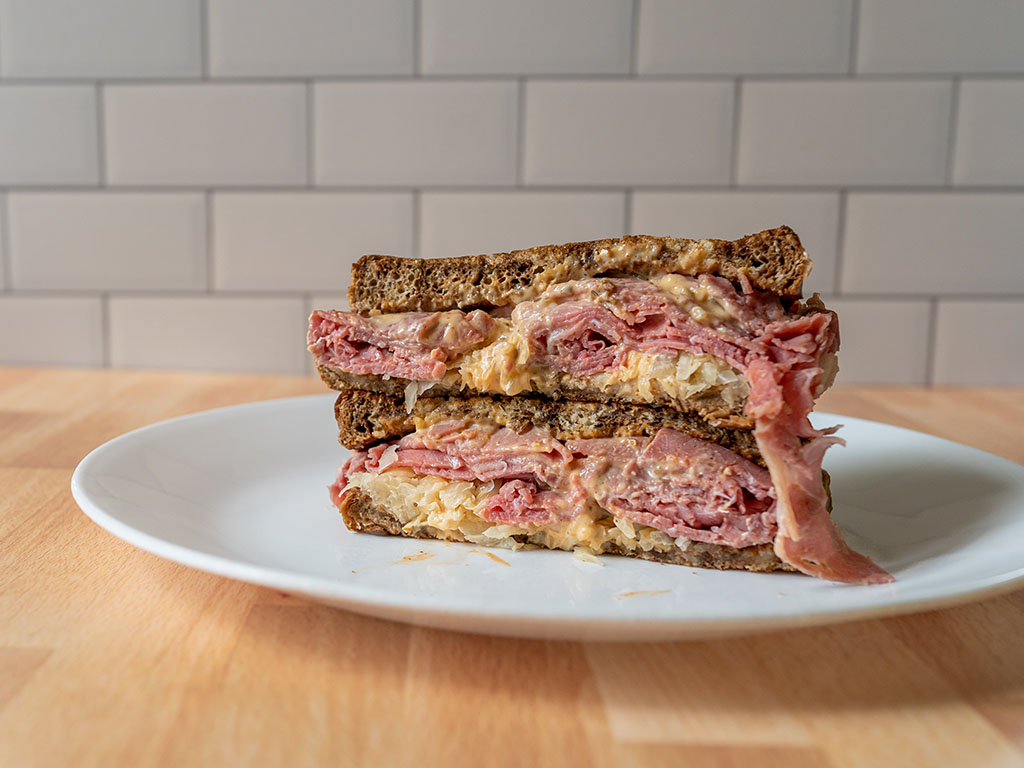 Arby's Corned Beef Reuben - interior close up